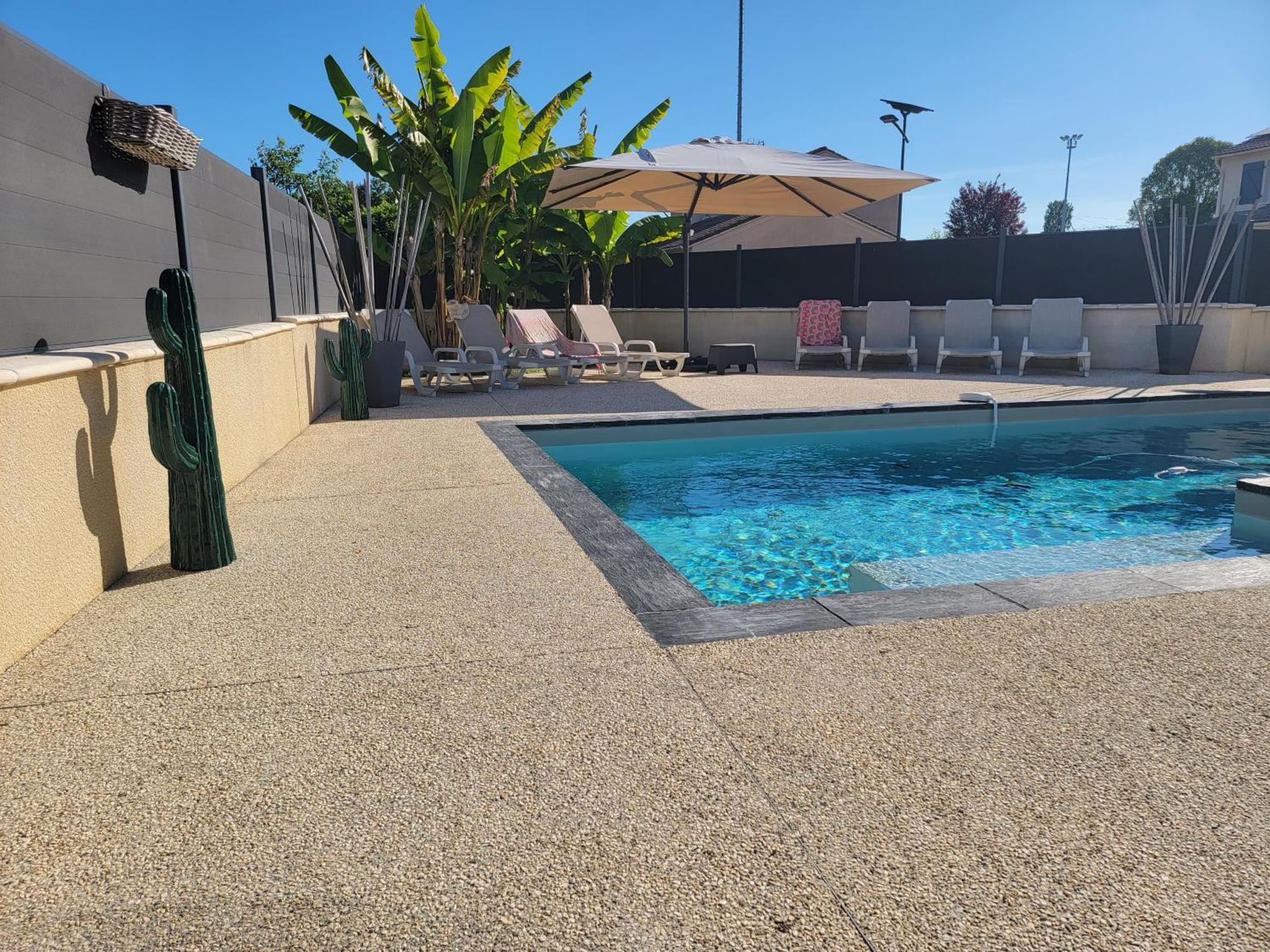 Villa des Oliviers : Sublime villa avec piscine chauffée et privée, terrasse de 185m² Bon-Encontre Exterior foto